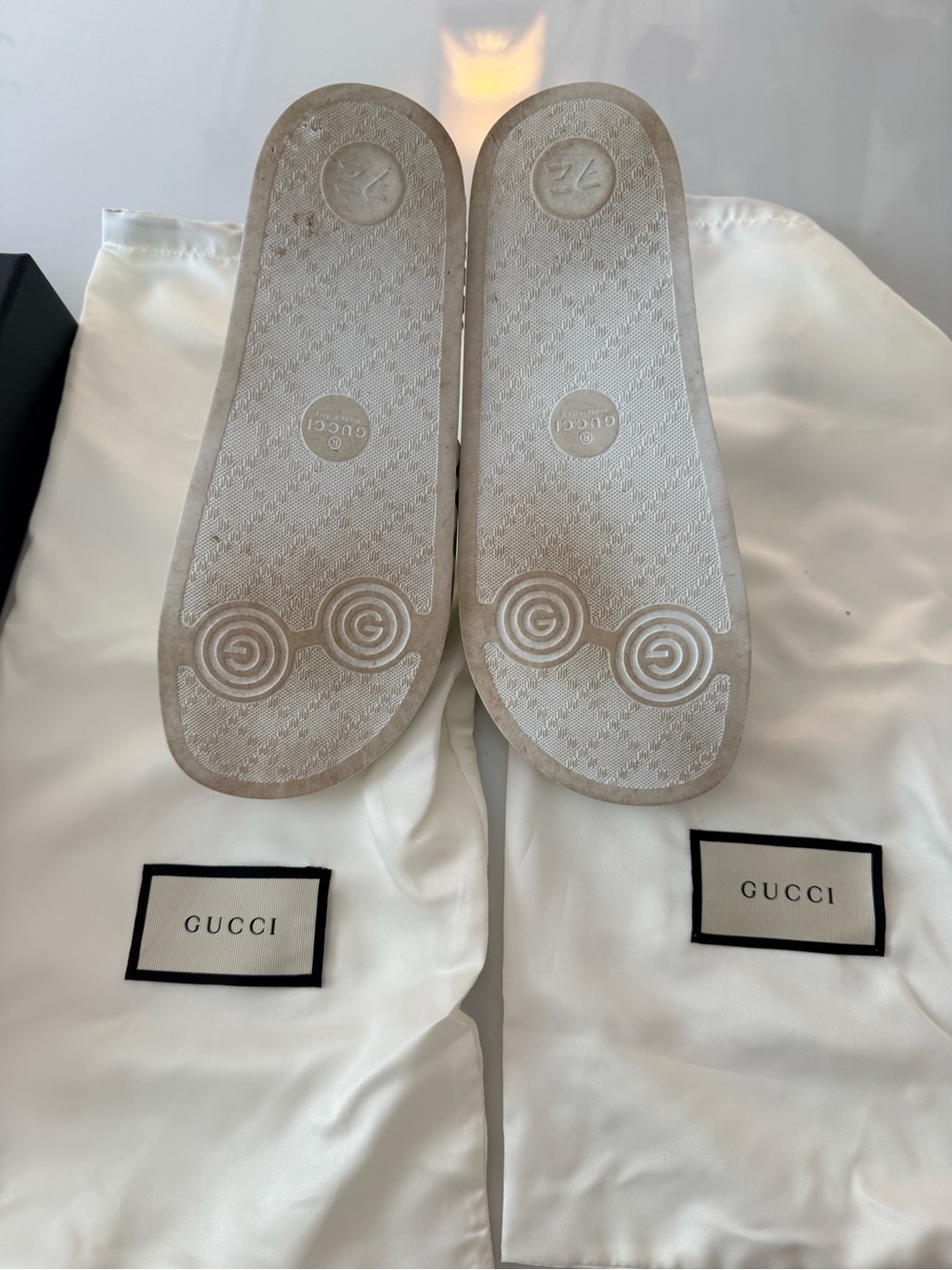 Gucci Slides - Picture 4 of 5